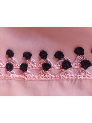 Genel El Yapımı Reyyan Pembe Siyah Oyalı Pamuklu Zarif Desenli Dantel Kenarlı Yazma Çeyizlik-Bohçalık Gelin Çember Şık Kadın Aksesuarı