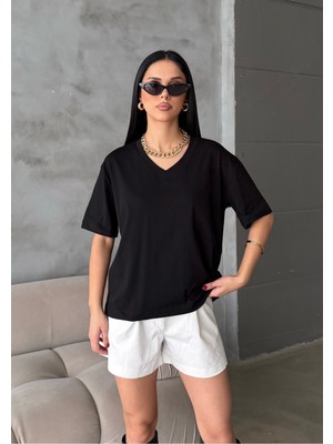 Bejna Kadın V Yaka Yaka Oversize %100 Pamuklu Basic T-Shirt