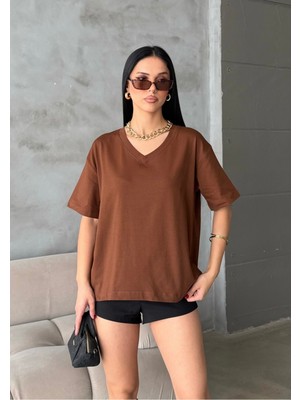 Bejna Kadın V Yaka Yaka Oversize %100 Pamuklu Basic T-Shirt