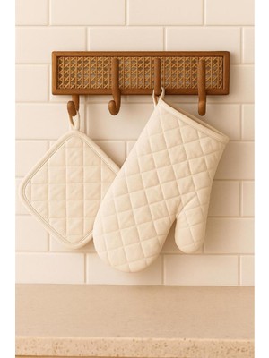 Özbience Isıya Dayanıklı Mutfak Eldiveni, Güvenli ve Konforlu Kullanım