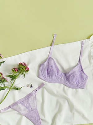 Lc Waikiki Yeni Sezon Balenli Dolgusuz Dantelli Tişört Sütyen