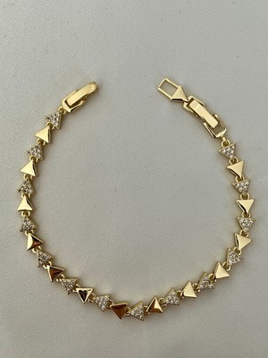 Yeknova Xuping 14K Gold Renginde Kuyumcu Işçiliği Üçgen Model Zirkon Taş Detay Kararmaz Kadın Bileklik