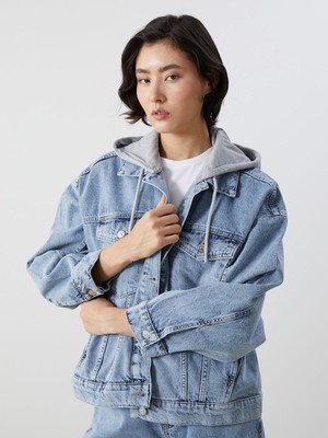 Lc Waikiki Yeni Sezon Kapüşonlu Oversize Kadın Jean Ceket