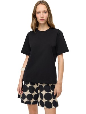 Perspective Makis Siyah Renk Rahat Kalıp Bisiklet Yaka Takma Kol Tişört