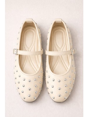 Slipcat Kadın Bantlı Zımbalı Rahat Şık Babet