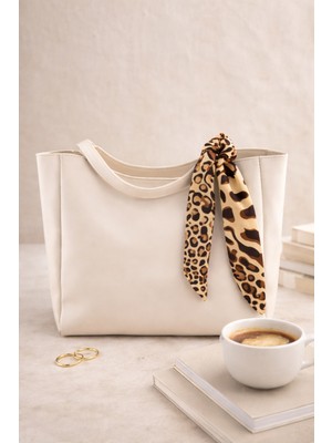 Kadın Zarif Detaylı Omuz Çantası | Şık ve Modern Tote Model