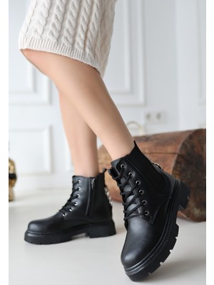 Hatıra Kutusu Harte Siyah Cilt Bağcıklı Bot - Lisinya