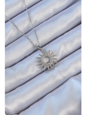 Vice Avm 316L Çelik Zincir Gümüş Renk Zirkon Taşlı Parlayan Güneş Kolye  TG-VİCE9106 TG-V 7112