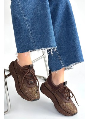 Wovna Rimay Kahverengi Cilt Boncuk Işlemeli Spor Ayakkabı