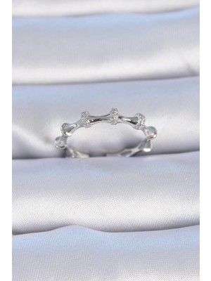 Vice Avm Pirinç Gümüş Renk Zirkon Taşlı Kadın Yüzük - TJ-BYK3313 TG-V 7341