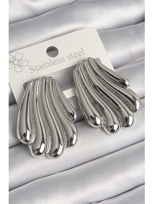 Vice Avm Pirinç Gümüş Renk İşlemeli İstiridye Model Kadın Küpe - TJ-BKP10231 TG-V 8426