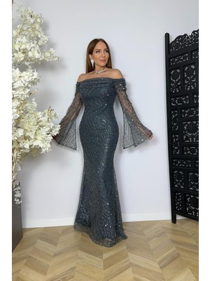 G1710 Madonna Yaka Payet Tasarım Abiye Elbise Gri