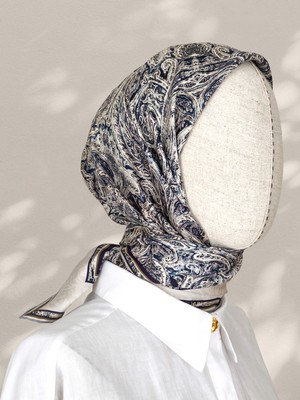 Muenka Rumi %100 Ipek Twill Eşarp 90X90 cm