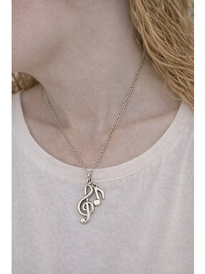 Herşey Nota Nota Figürlü Metal Kolye – Zincirli Tasarım