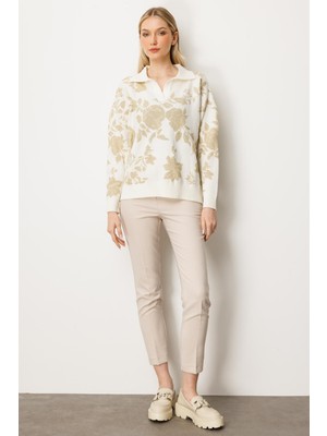 Mutlu Ertan Kadın Simli Gül Desenli Gömlek Yaka Triko Bluz Ekru - Gold 20230