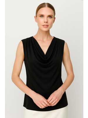 Mutlu Ertan Kadın Degaje Yaka Atlet Siyah 30394