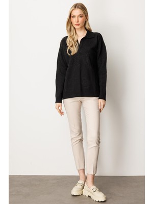 Mutlu Ertan Kadın Simli Gül Desenli Gömlek Yaka Triko Bluz Siyah-Siyahsim 20230