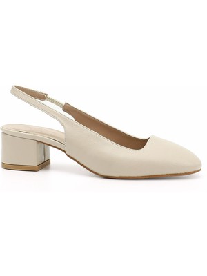 Gönderi(r) Kadın Ten Kısa Kalın Topuklu Arkası Açık Ayakkabı