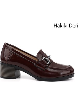 GÖNDERİ Kadın Bordo Rugan  Kısa Kalın Topuklu  Hakiki Deri Ayakkabı