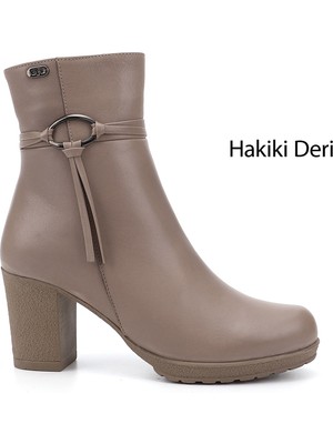 GÖNDERİ Kadın Bej  Fermuarlı Kalın Topuklu Hakiki Deri Bot