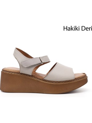 GÖNDERİ Kadın Krem  Dolgu Taban Hakiki Deri Sandalet