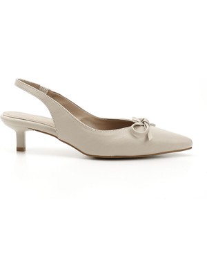 Gönderi(r) Kadın Ten Kısa İnce Topuklu Fiyonklu Arkası Açık Ayakkabı