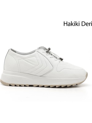 Gönderi® Kadın Beyaz Bağcıklı Dolgu Taban Hakiki Deri Sneaker