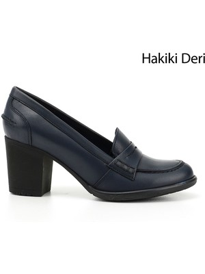 GÖNDERİ Kadın Lacivert  Orta Kalın Topuklu Hakiki Deri Ayakkabı