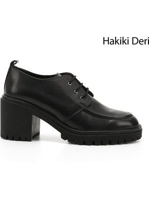 GÖNDERİ Kadın Siyah  Bağcıklı Orta Kalın Topuklu Hakiki Deri Ayakkabı