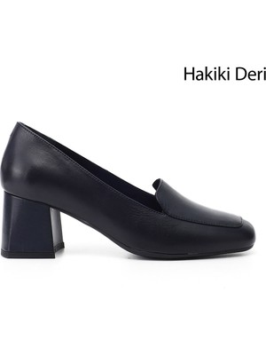 GÖNDERİ Kadın Lacivert  Küt Burun Kalın Topuklu Hakiki Deri Ayakkabı