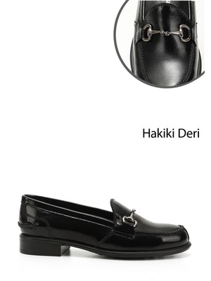 GÖNDERİ Kadın Siyah Rugan  Tokalı Hakiki Deri Loafer Ayakkabı