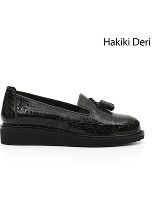 GÖNDERİ Kadın Yeşil Yılan  Dolgu Taban Püsküllü Hakiki Deri Ayakkabı