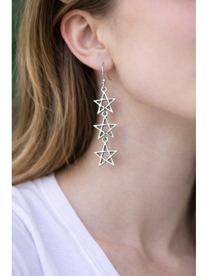 Herşey Nota Üçlü Yıldız Figürlü Uzun Sallantılı Metal Küpe – Minimal Tasarım