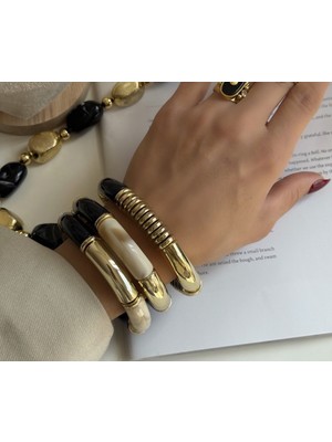 Siyah Krem Boncuklu Gold Detaylı 3’lü Bileklik Seti