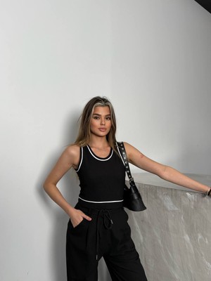 Kechi Woman Biyeli Crop Top, Kolsuz Triko Bluz, Kontrast Şeritli Tasarım Ottoman Kumaş