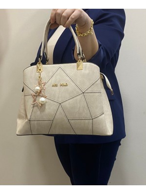 Hilar Aksesuar Kadın Pol*charmlı Kol Çantası