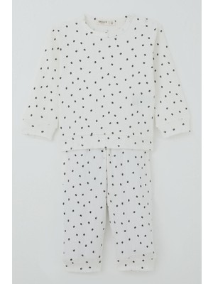 Breeze Kız Bebek Pijama Takımı Omuzdan Patlı Mini Çiçek Desenli 4 Ay-1 Yaş, Beyaz