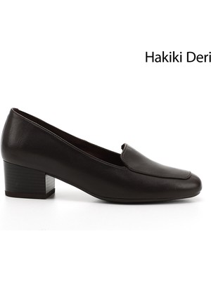 GÖNDERİ Kadın Kahve Antik  Küt Burun Kısa Kalın Topuklu Hakiki Deri Ayakkabı
