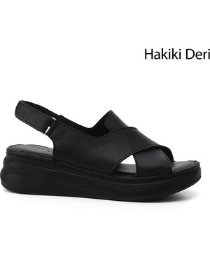 GÖNDERİ Kadın Siyah  Cırt Bantlı Dolgu Topuk Hakiki Deri Comfort Sandalet