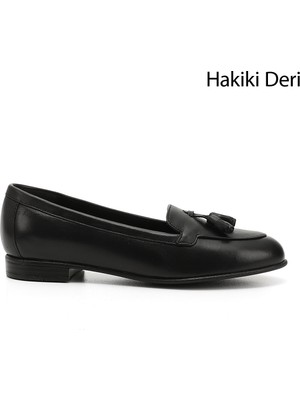 Gönderi® Kadın Siyah Püsküllü Hakiki Deri Babet