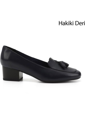 GÖNDERİ Kadın Lacivert  Küt Burun Kısa Kalın Topuklu Hakiki Deri Ayakkabı