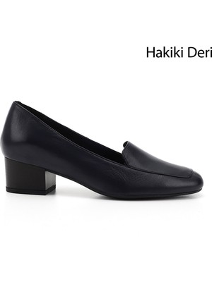 GÖNDERİ Kadın Lacivert  Küt Burun Kısa Kalın Topuklu Hakiki Deri Ayakkabı