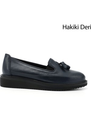 Gön Hakiki Deri Yuvarlak Burun Dolgu Taban Püsküllü Kadın Günlük Ayakkabı 24142