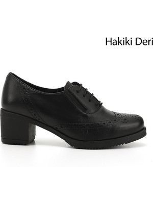 GÖNDERİ Kadın Siyah  Bağcıklı Orta Kalın Topuklu Hakiki Deri Oxford Ayakkabı