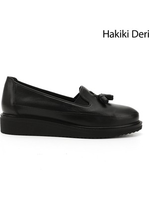 Gön Hakiki Deri Yuvarlak Burun Dolgu Taban Püsküllü Kadın Günlük Ayakkabı 24142