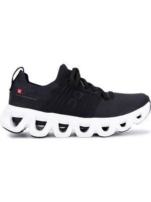 On Kadın Tekstil Siyah/beyaz Sneakers & Spor Ayakkabı Cloudswıft 4 Black/whıte