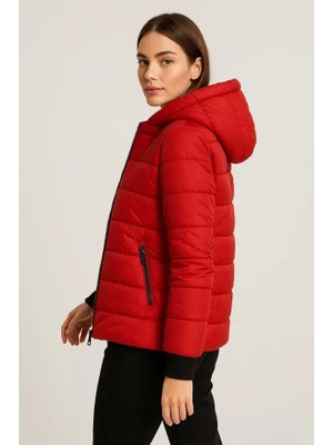 Etiler Collection Şişme Kapüşonlu Fermuarlı Mont Su Itici Kapitone Astarlı Kumaş Cepli Kışlık Rahat Kalıp - Kırmızı