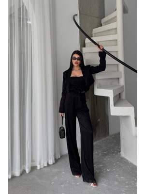 Etiler Collection Jakarlı Bluzu Tasarım Detaylı Ceket Pantolon ve Bluz 3 Lü Takım