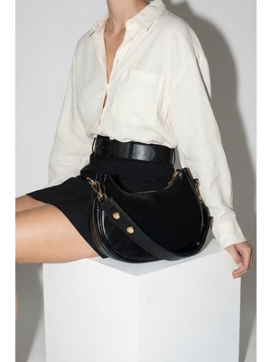 LOJO Kadın Fermuarlı El ve Omuz Çantası Gold Troklu Vellora Siyah