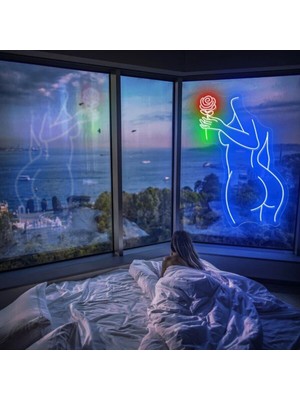Biz Bu İşin Keyif Kısmındayız Kadın Figürlü Neon Tabela